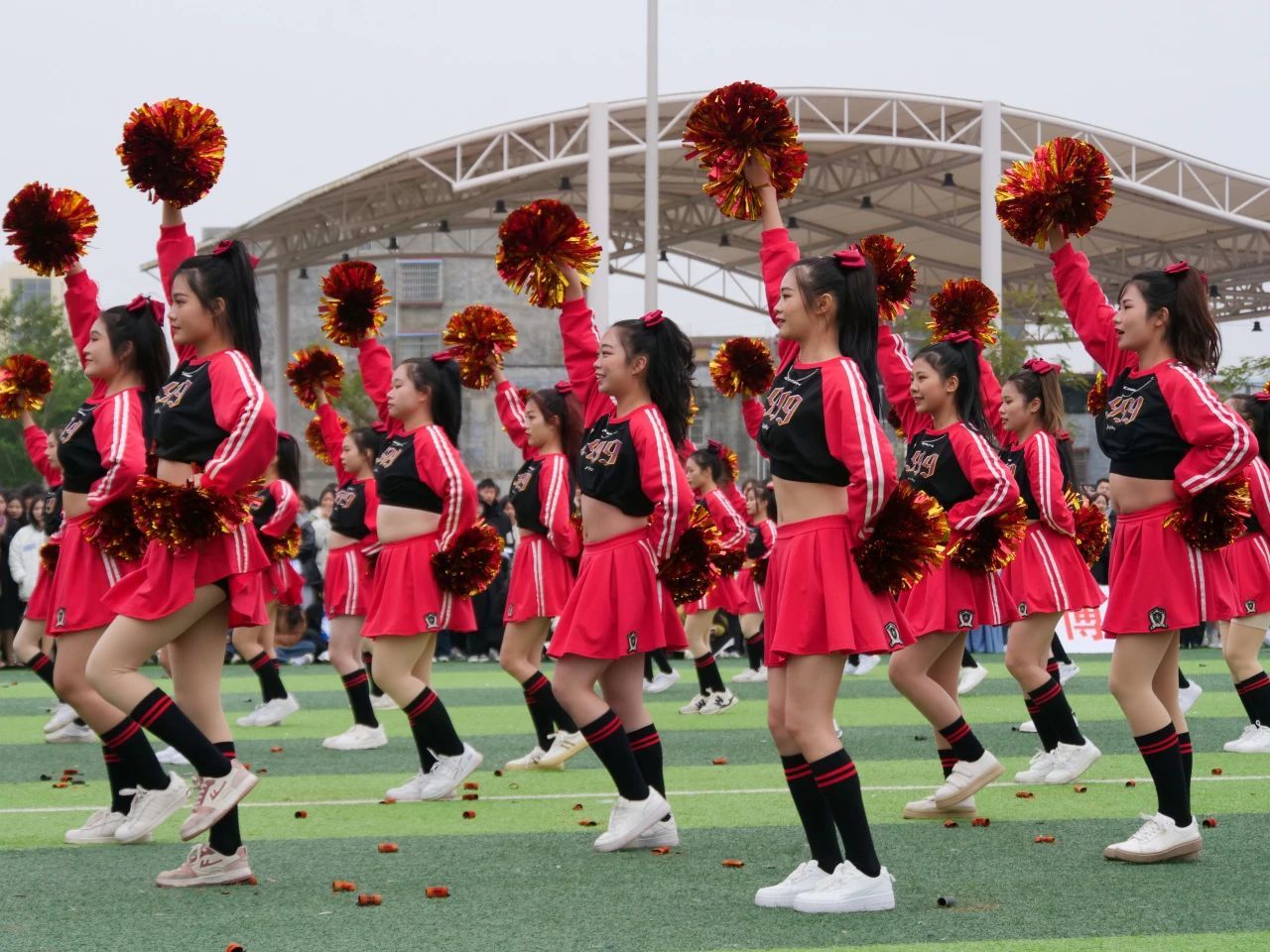 广西英华国际职业学院第6届校运会开幕式将于12月6日晚举行