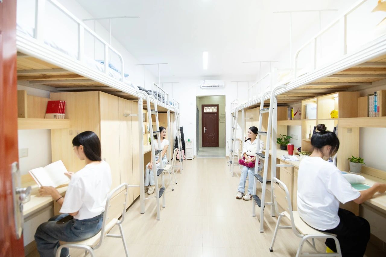 广西英华宿舍