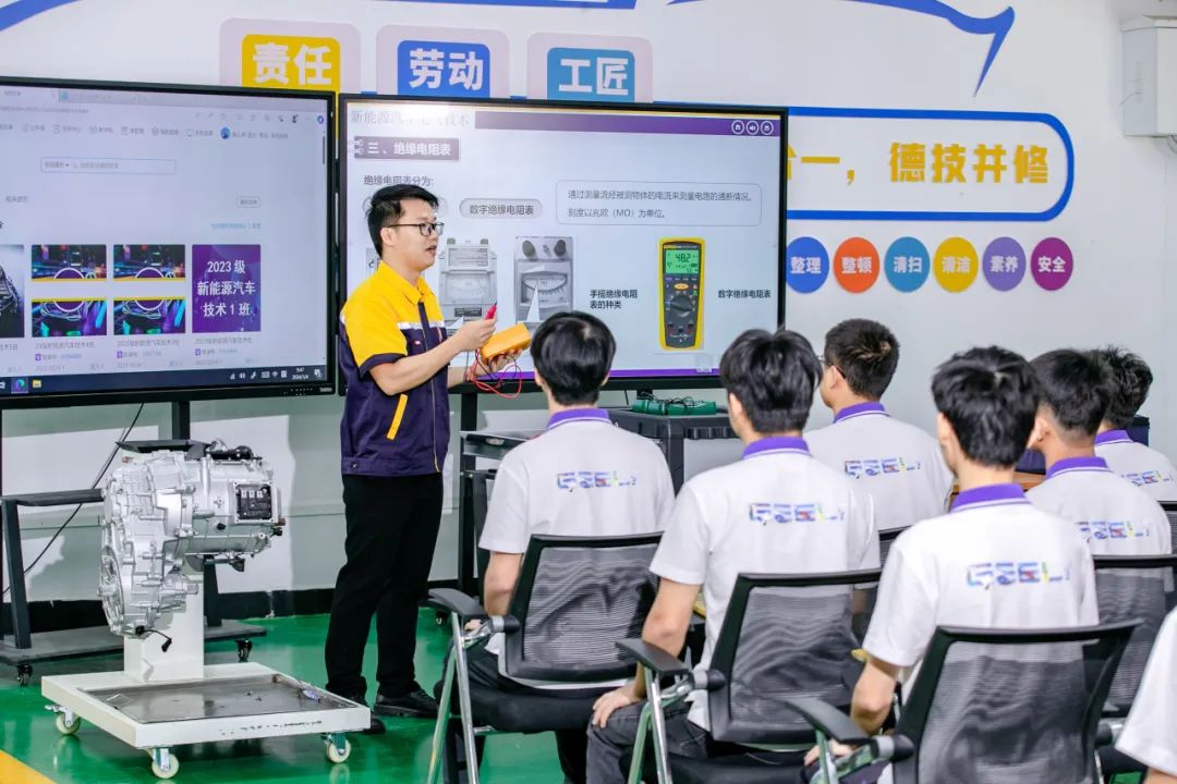 图片 图片