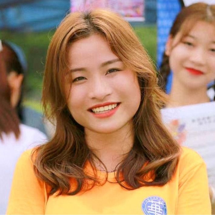 郑妍：这个升本学姐简历超丰富！
