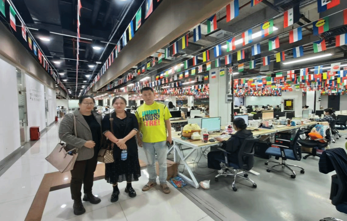 加强专业建设，深化校企合作 经济与管理学院电子商务专业教师赴企业走访调研